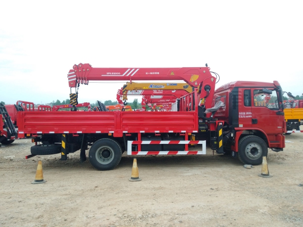 三一10噸SPS25000隨車起重機(jī)參數(shù)介紹
