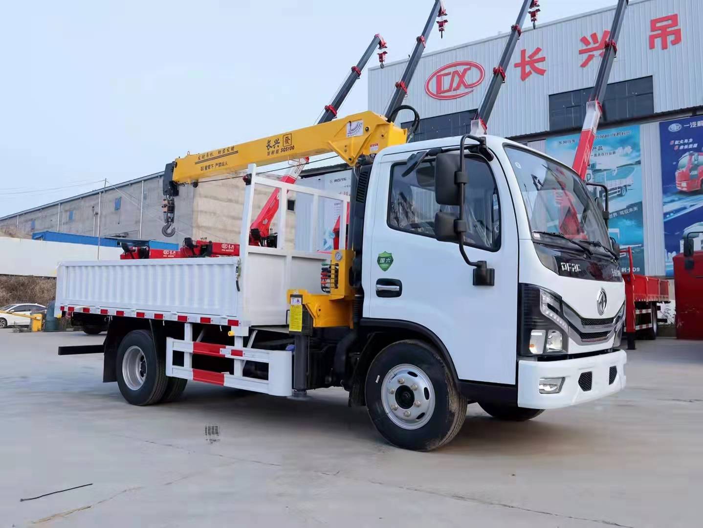 藍(lán)牌隨車吊絕命時(shí)刻 喋血力推